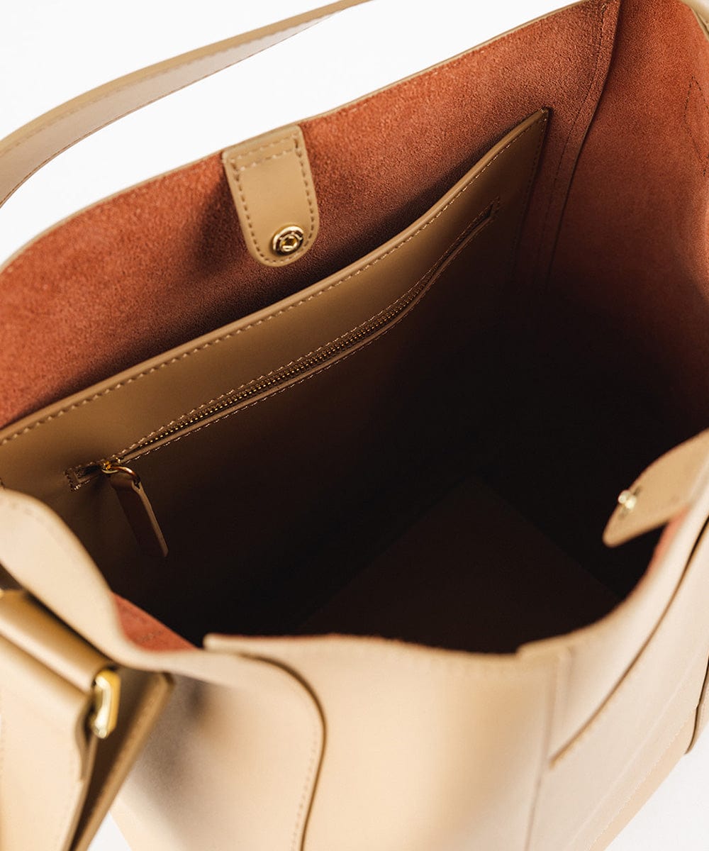 Dia Everyday Leather Tote Bag - GIGI PIP #color_tan