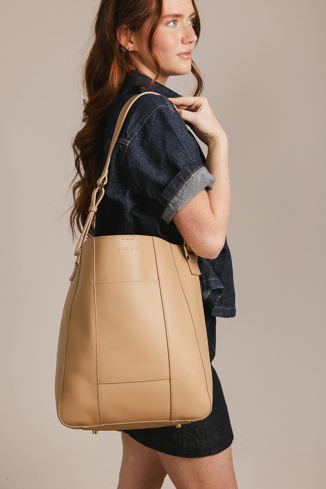 Bags Dia Everyday Leather Tote Bag #color_tan