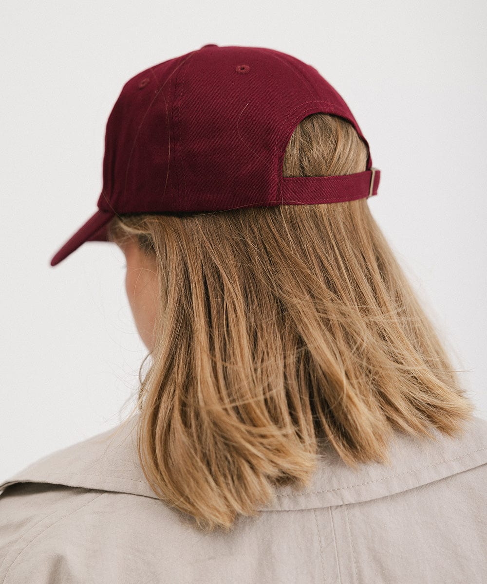 Gigi Crest Ball Cap - GIGI PIP #color_burgundy