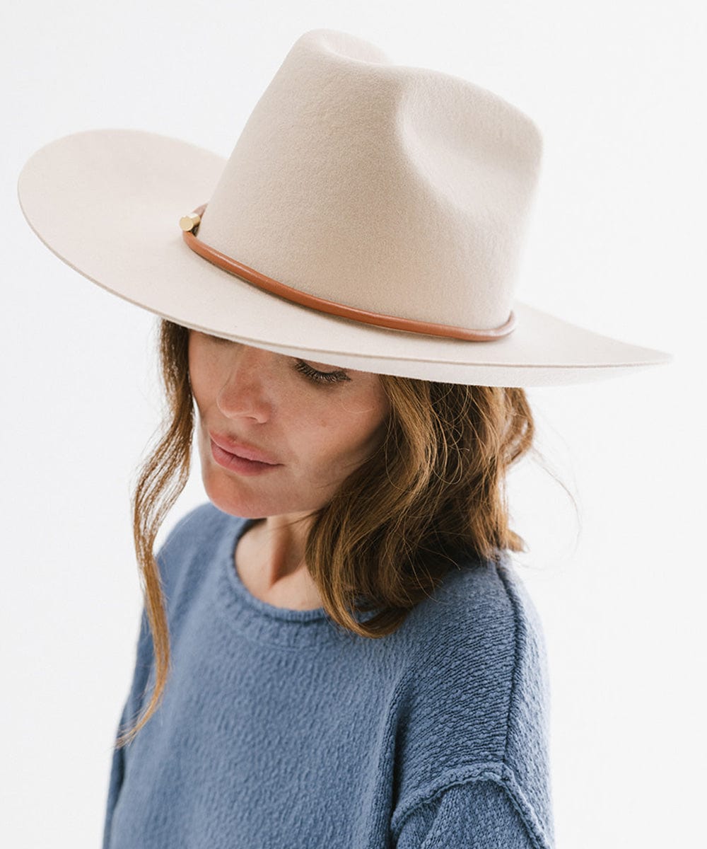 Vegan Leather Wrap Band - GIGI PIP #color_cognac