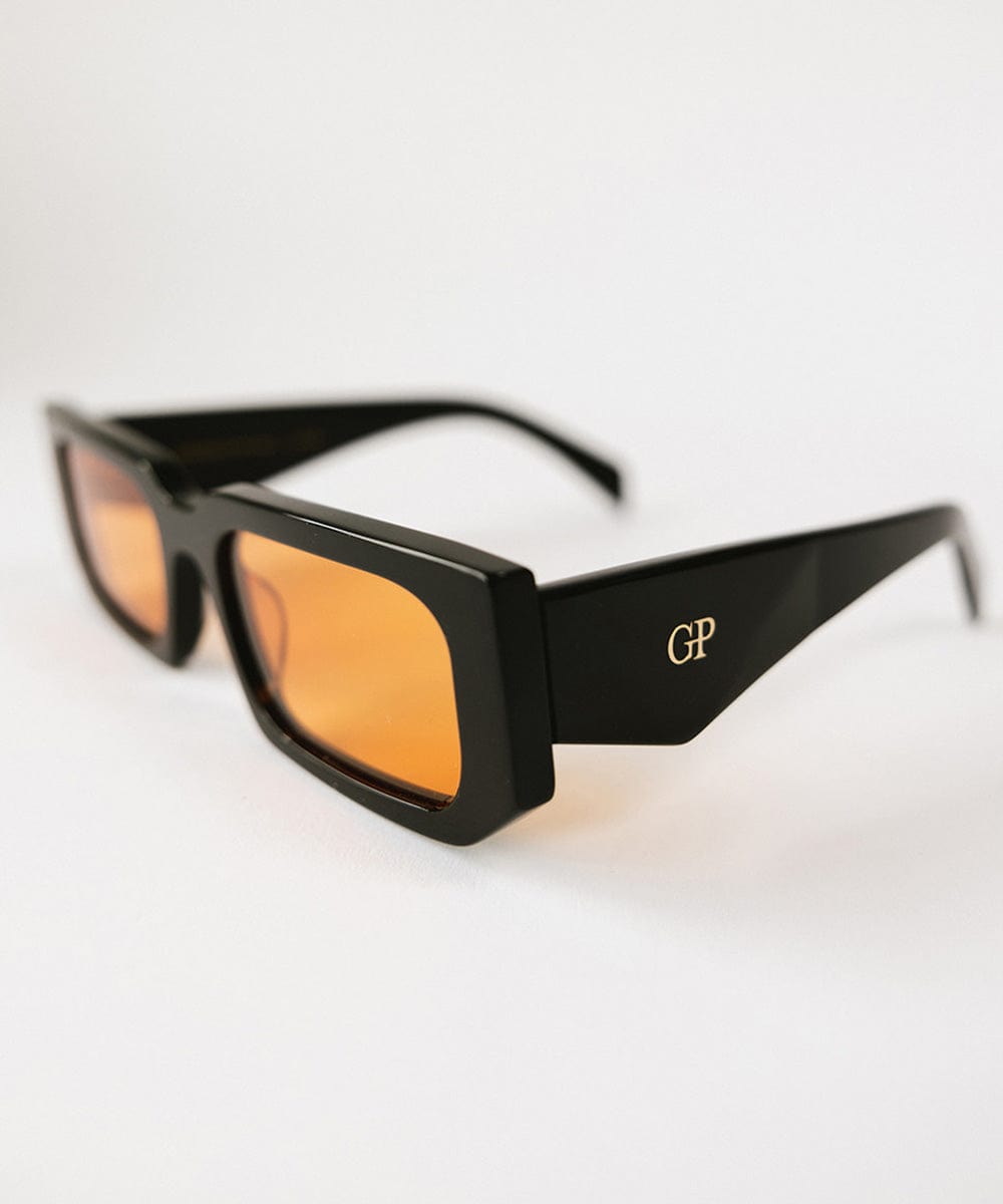 Nova Rectangle Sunglasses - GIGI PIP #color_black