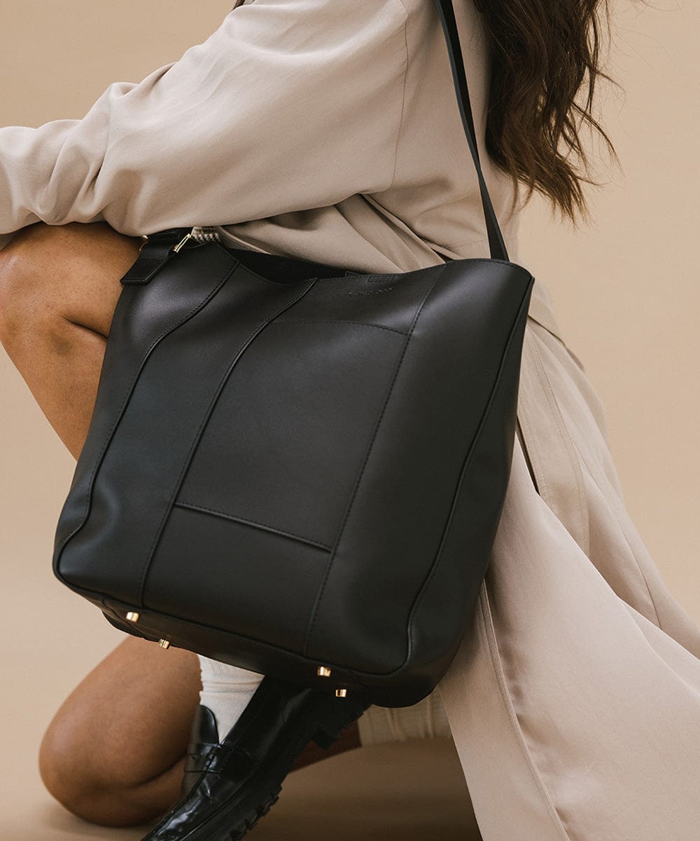 Dia Everyday Leather Tote Bag - GIGI PIP #color_black