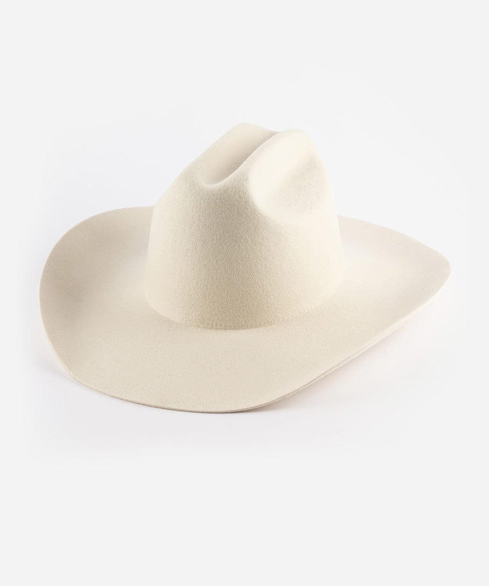 An Off White Teddy Cattleman cowboy hat with a wide brim and a true western cattleman crown. #color_off white