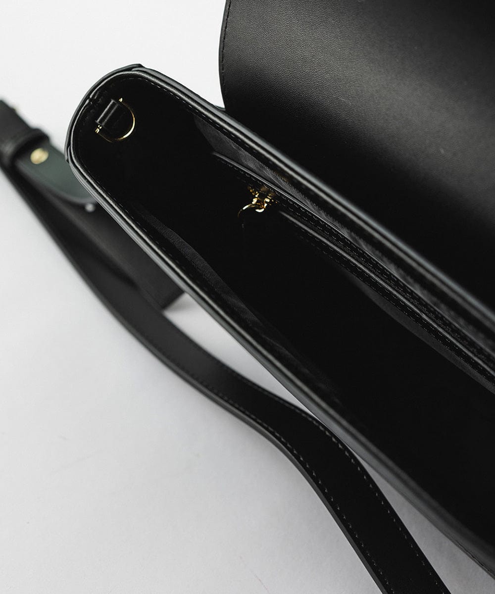 Rhys Crossbody Genuine Leather Bag - GIGI PIP #color_black