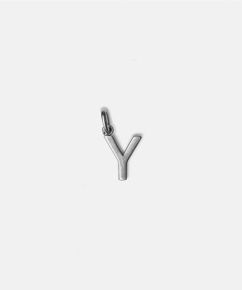 Silver letter 'Y' hat charm on a white background #color_silver
