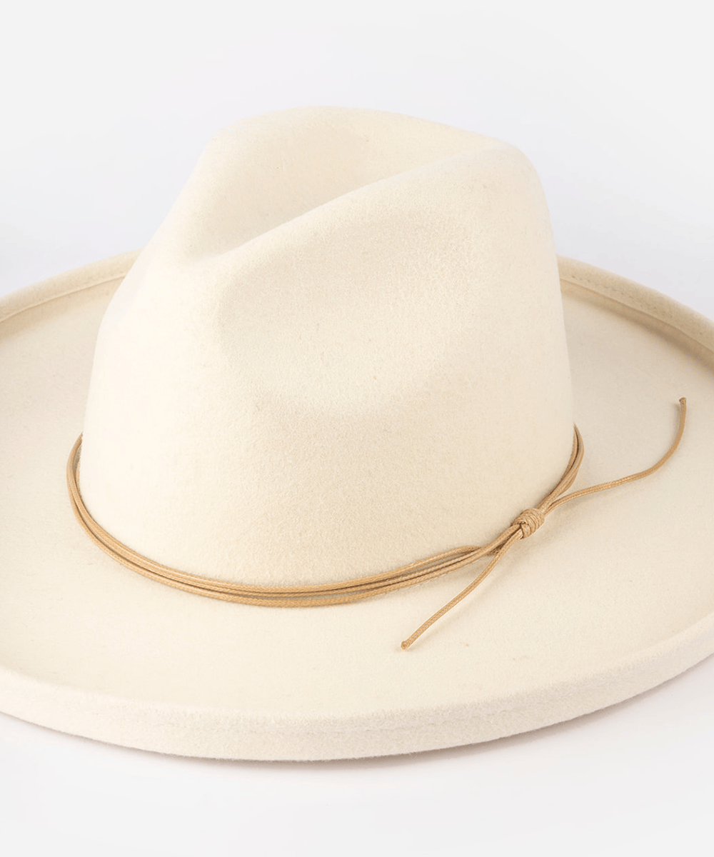 Beige pencil-brimmed hat with a light grey triple strand band on a white background #color_tan