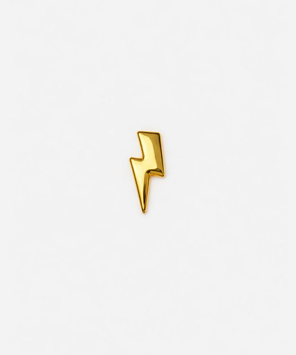Gold lighting bolt hat pin on a white background #color_gold