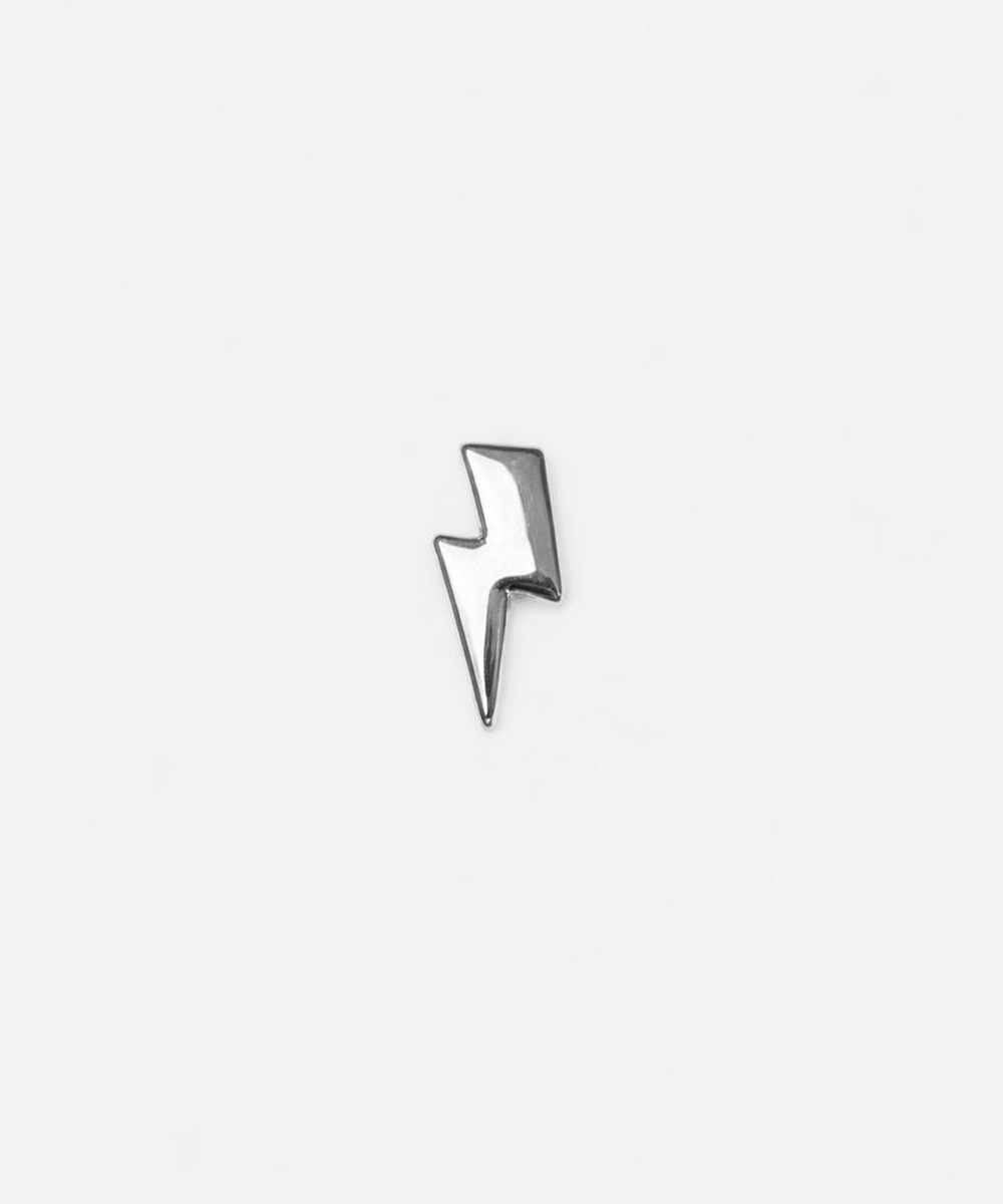 Silver lightning bolt hat pin on a white background #color_silver