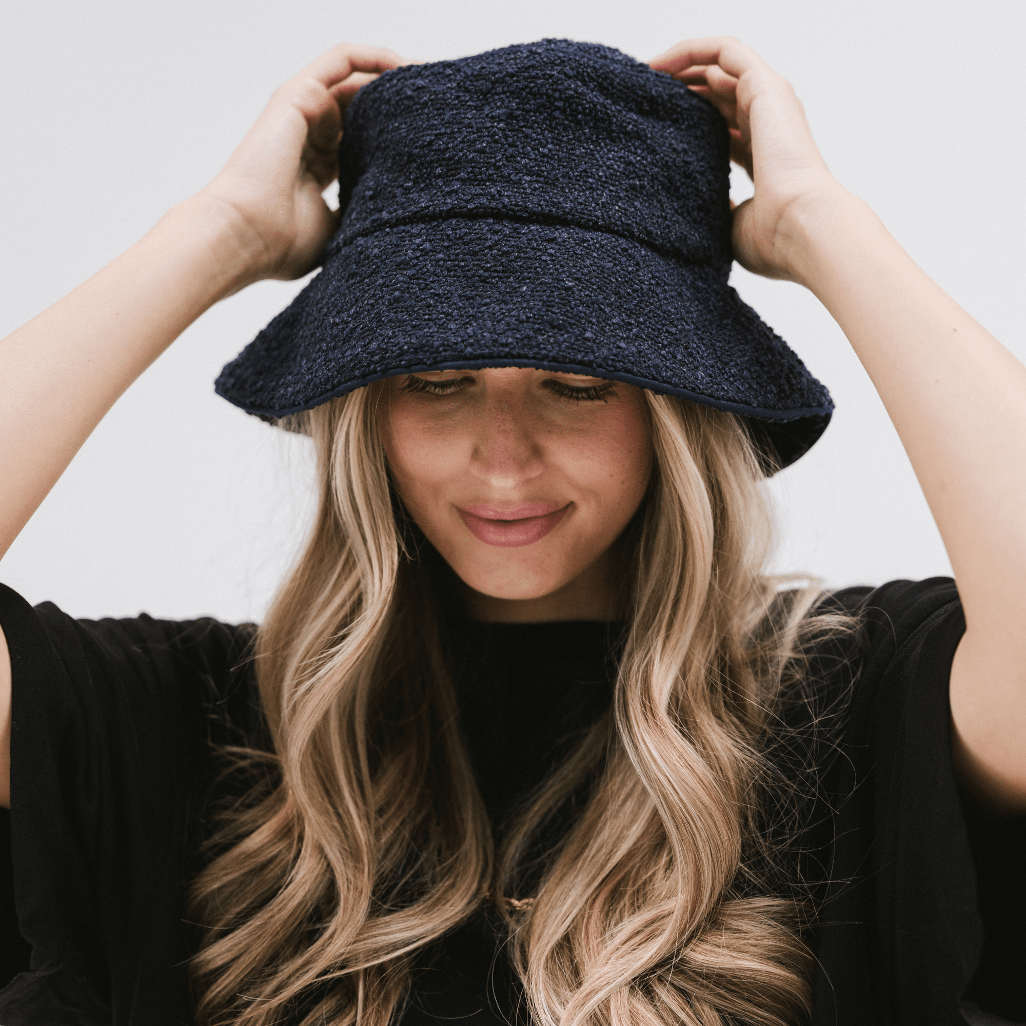 Gigi Pip bucket hats for women - Sundance Bouclé Bucket Hat - bouclé bucket hat with a silky satin liner and an adjustable sweatband [navy]