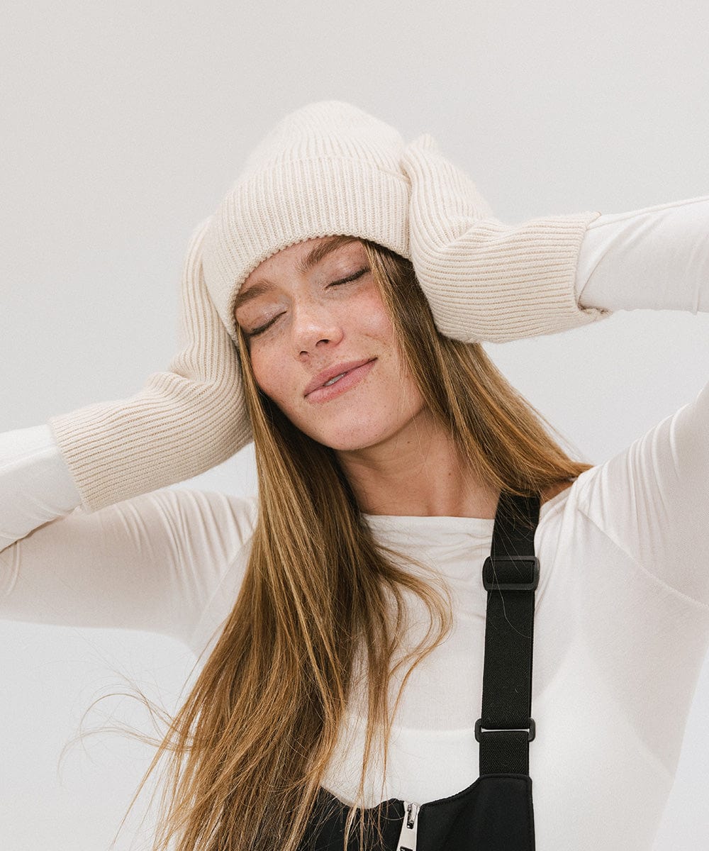 Gigi Pip winter accessories for women - Nina Knit Beanie + Mitten Set - a beanie + mitten luxury matching set featuring a Gigi Pip branded label [cream]