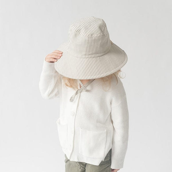 Gigi Pip bucket hats for kids - Rhode Kids Bucket Hat - 100% cotton adjustable bucket hat for kids featuring a removable chin strap [grey]