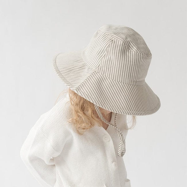 Gigi Pip bucket hats for kids - Rhode Kids Bucket Hat - 100% cotton adjustable bucket hat for kids featuring a removable chin strap [grey]