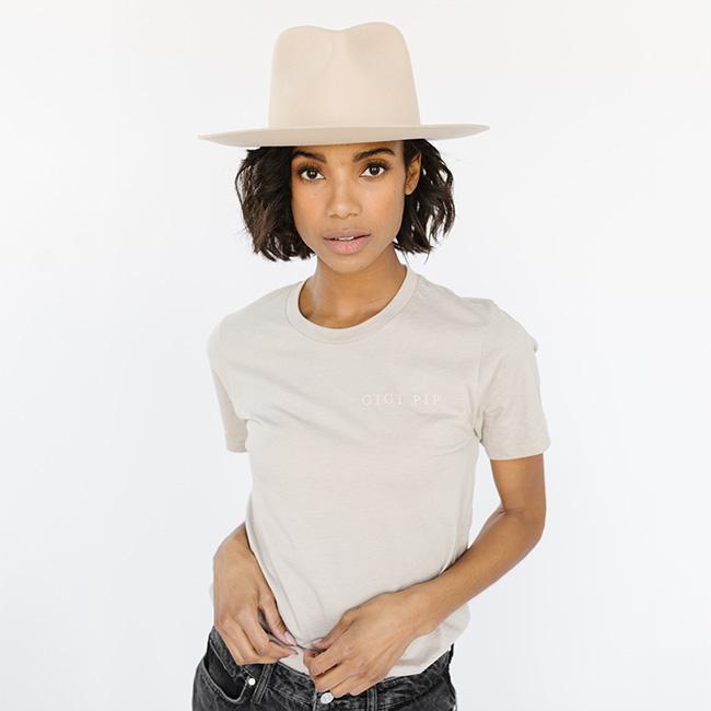 Gigi Pip apparel for women - Gigi Pip Tee - 100% Cotton Gigi Pip branded t-shirt for women [graphite]