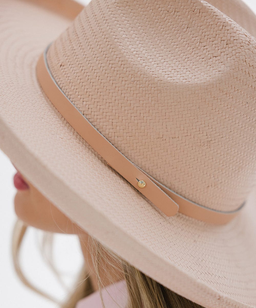 #color_limited edition light pink