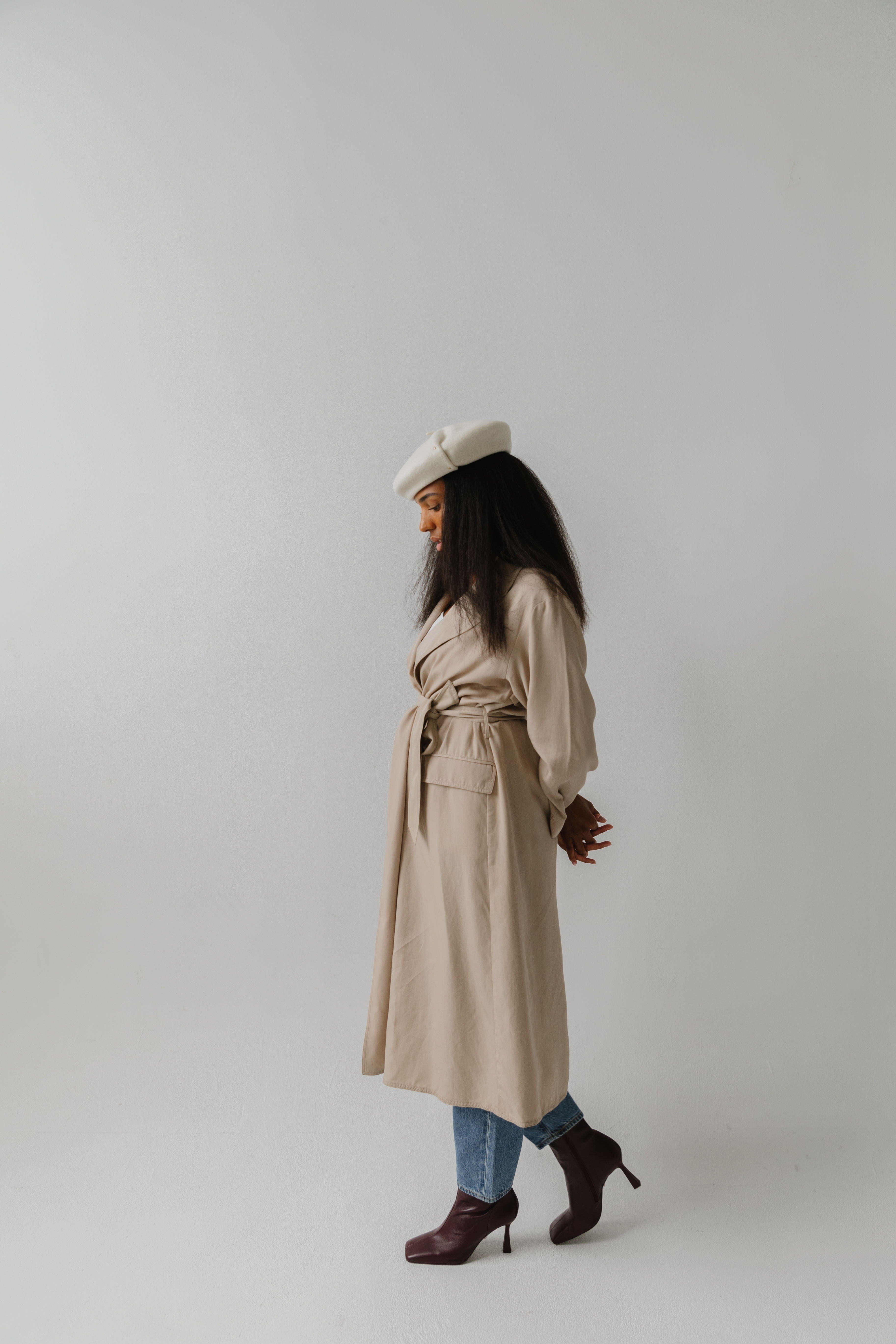  Gigi Pip caps for women - Lola Beret - 100% Australian wool classic beret featuring two metal detail embellishments on the soft fold and an adjustable inner lining [off white]