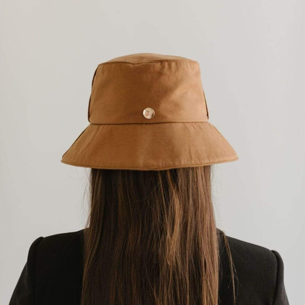 #color_brown