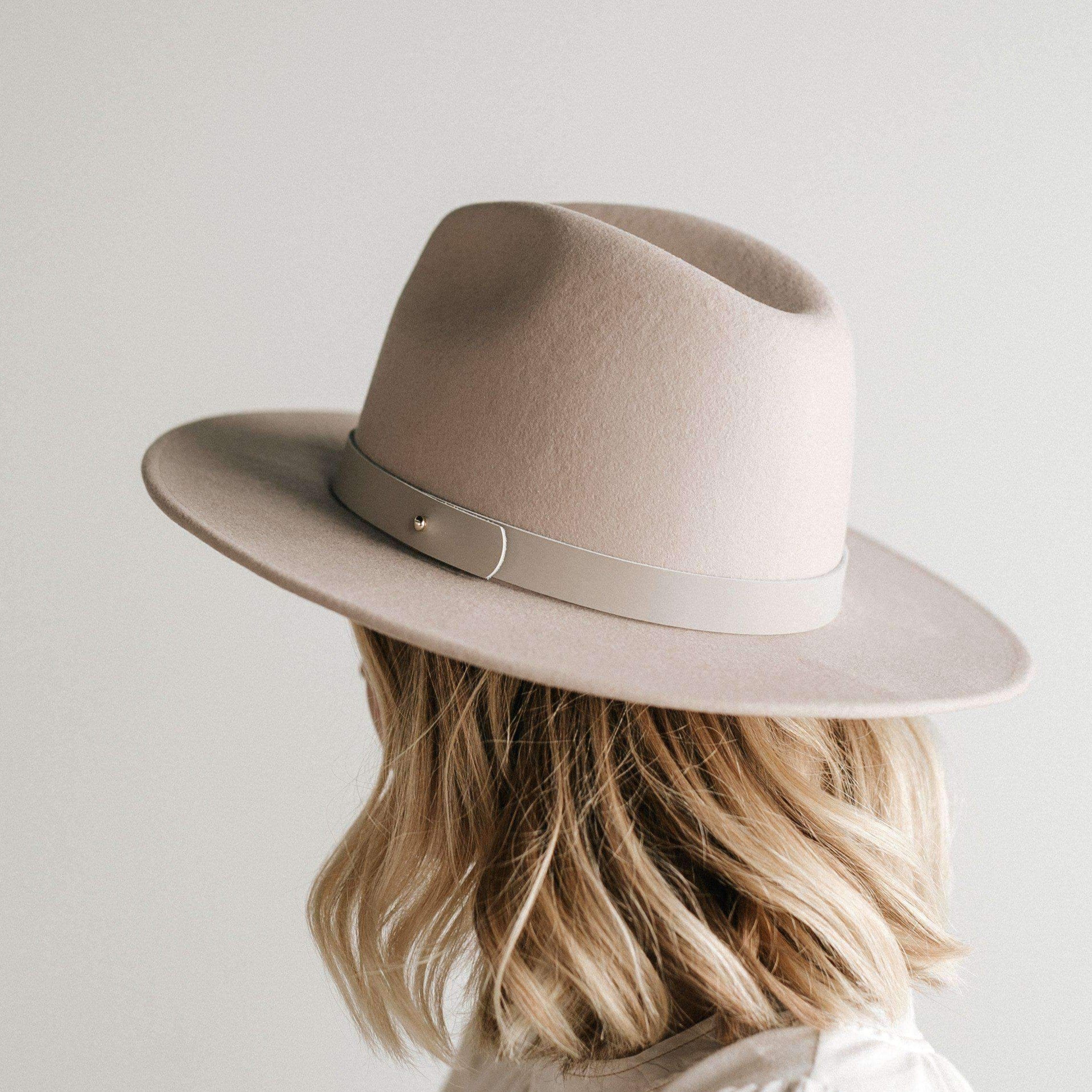 tall felt fedora hat for women [ivory]