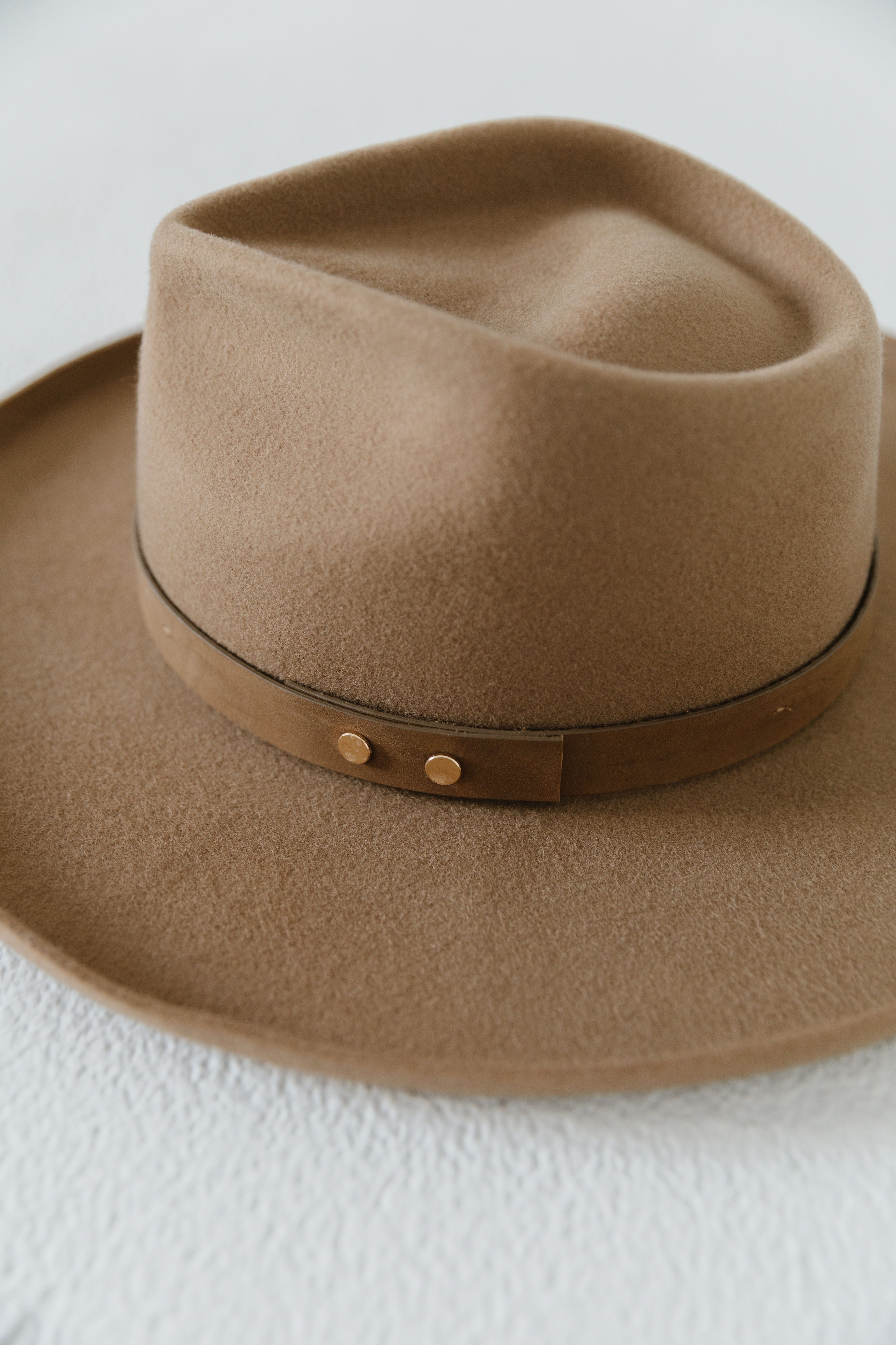 Felt Hats Luca Pencil Brim Teardrop Fedora - Tan BLEMISHED [tan]